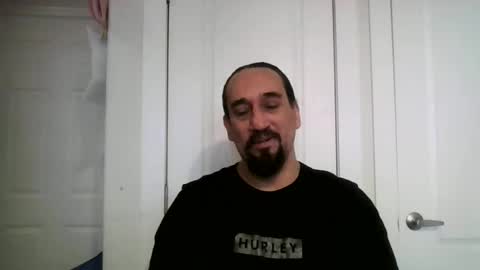 mclovins77 online show from 04.28.26