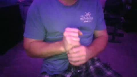 Snapshot of md3211 chatting on 10.13.25 md3211 online show from 10.13.25