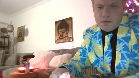 Snapshot of me2283 chatting on 12.23.24 me2283 online show from 12.23.24