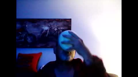 Snapshot of meathome3 chatting on 10.20.25 me at home online show from 10.20.25