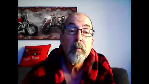 Snapshot of meathome3 chatting on 05.16.26 me at home online show from 05.16.26