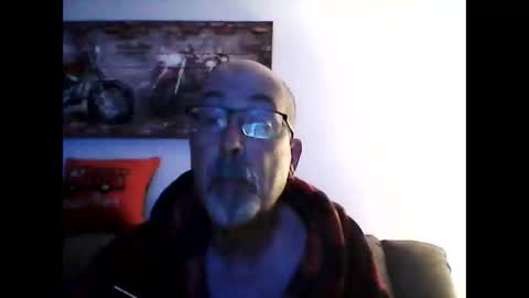 Snapshot of meathome3 chatting on 06.04.26 me at home online show from 06.04.26