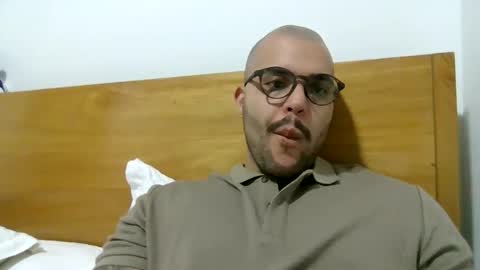 filippoae online show from 01.01.25