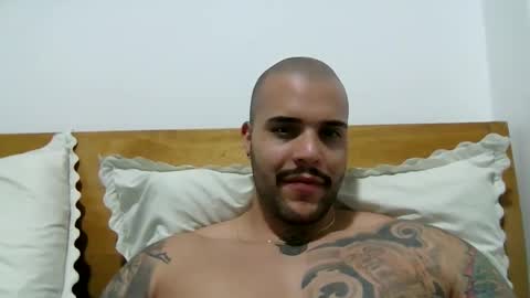 filippoae online show from 02.01.25