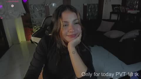 Snapshot of medusa_025 chatting on 07.16.26 Coral online show from 07.16.26