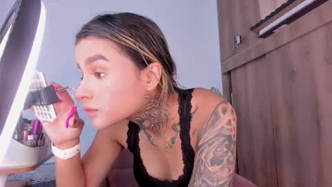 medussa13 online show from 11.27.25