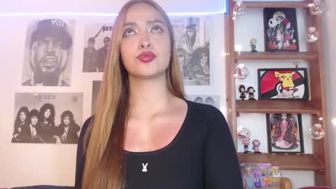 Snapshot of meeowlody chatting on 01.21.25 Emily online show from 01.21.25