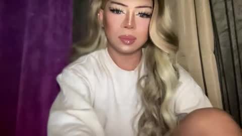 Snapshot of meetmehalfway888 chatting on 10.14.25 GODDESS OF ALL GODDESSES online show from 10.14.25