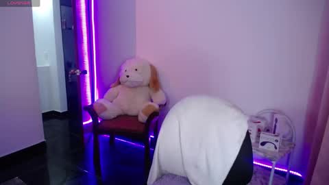 Snapshot of meg_velvet chatting on 05.15.26 Welcome my rooomLovense is active my orgasms in your hands Give me more pleasure aPrivate Exclusive online show from 05.15.26