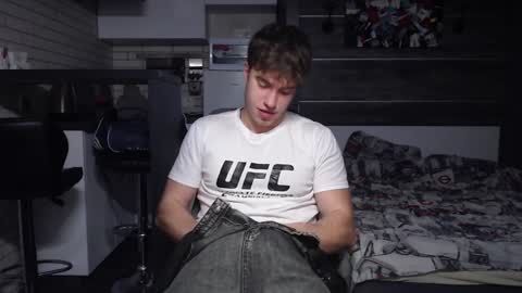 Snapshot of megamaxxxl chatting on 12.17.24 Max online show from 12.17.24