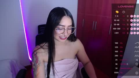 Megan Bluee online show from 03.09.25