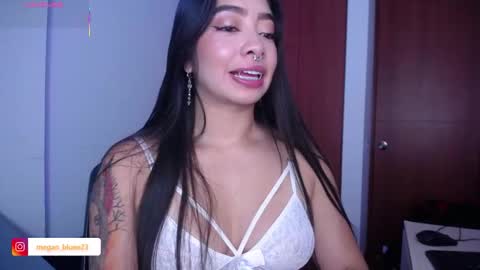 Megan Bluee online show from 11.25.25