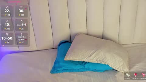 Snapshot of megan_browns1 chatting on 01.28.25 Megan online show from 01.28.25