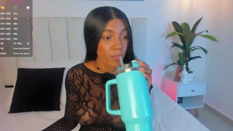 Snapshot of megan_brunette2 chatting on 05.26.26 megan_brunette2 online show from 05.26.26