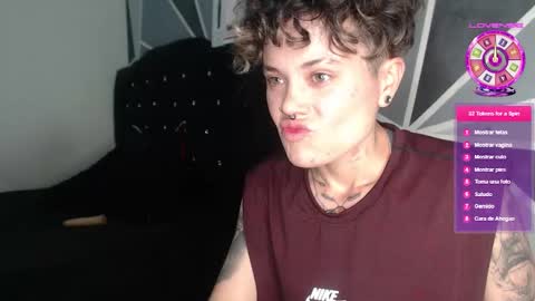 Megan and sophi online show from 12.17.25