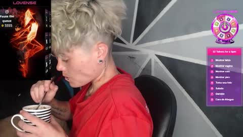 Megan and sophi online show from 01.13.26