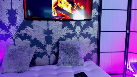 Carolina Paez online show from 02.01.25