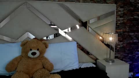     online show from 09.29.25