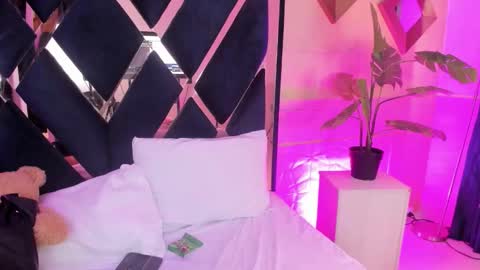     online show from 02.14.26