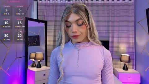 megan do santos online show from 11.26.25