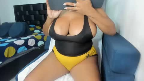megan_greyxx online show from 12.05.24
