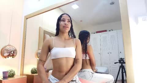 Megan Siner online show from 10.25.25