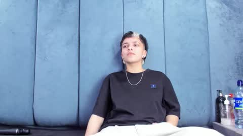 Snapshot of megan_thompsonn_ chatting on 04.23.26 megan_thompsonn_ online show from 04.23.26