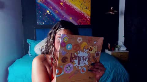 M E G A N   online show from 02.27.25