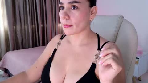 Snapshot of megandupont chatting on 07.13.26 Megan M online show from 07.13.26