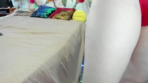 Nicki--------- Welcome to my Room online show from 02.02.25