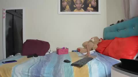 megan        online show from 03.25.26