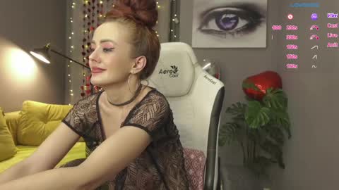 MeganieX online show from 02.15.25