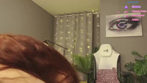 MeganieX online show from 02.18.25