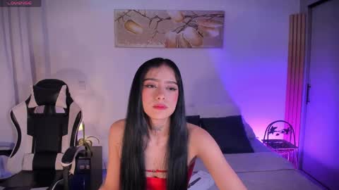 Snapshot of meganlake chatting on 05.15.26 megan lake online show from 05.15.26
