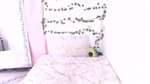 MEGAN online show from 09.30.25