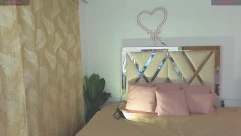 megann_adamss online show from 01.30.25
