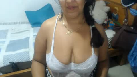 Snapshot of meganny_2023 chatting on 06.21.26 Danny online show from 06.21.26