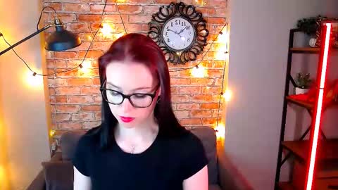 Megan online show from 10.03.25