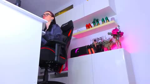 Megan online show from 01.11.26