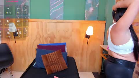 Snapshot of megansumer chatting on 06.17.26 Megan online show from 06.17.26
