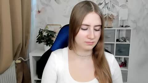 Snapshot of meganx_candy chatting on 02.17.26 Megan online show from 02.17.26