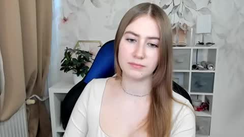 Snapshot of meganx_candy chatting on 02.19.26 Megan online show from 02.19.26