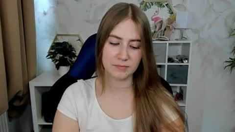 Snapshot of meganx_candy chatting on 07.22.26 Megan online show from 07.22.26