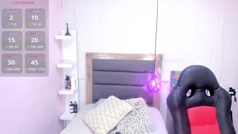 M E G A N  online show from 01.11.26