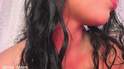 Snapshot of meggancarter chatting on 01.29.25 online show from 01.29.25