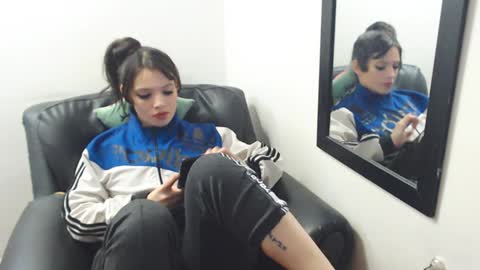 Snapshot of meghan_cherrys chatting on 01.08.25 meghan online show from 01.08.25