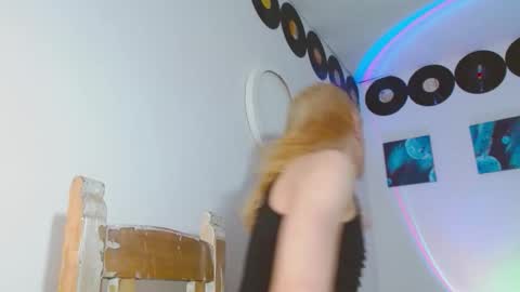 Snapshot of meghan_devil_ chatting on 02.11.26 meghan_devil_ online show from 02.11.26