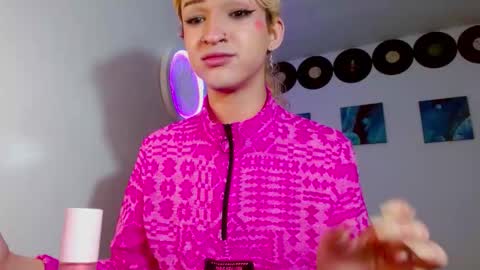 Snapshot of meghan_devil_ chatting on 02.19.26 meghan_devil_ online show from 02.19.26