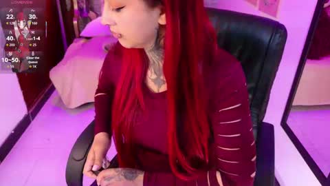 Snapshot of meghan_nill chatting on 09.10.25 Meghan online show from 09.10.25