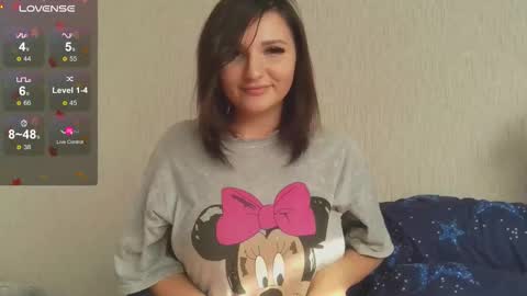 Snapshot of megicalloy chatting on 10.09.25 Lou online show from 10.09.25